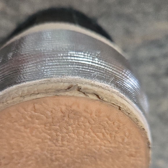 Dolce Vita Black and Tan Women's Sneakers Size 11 Used - Picture 8 of 10